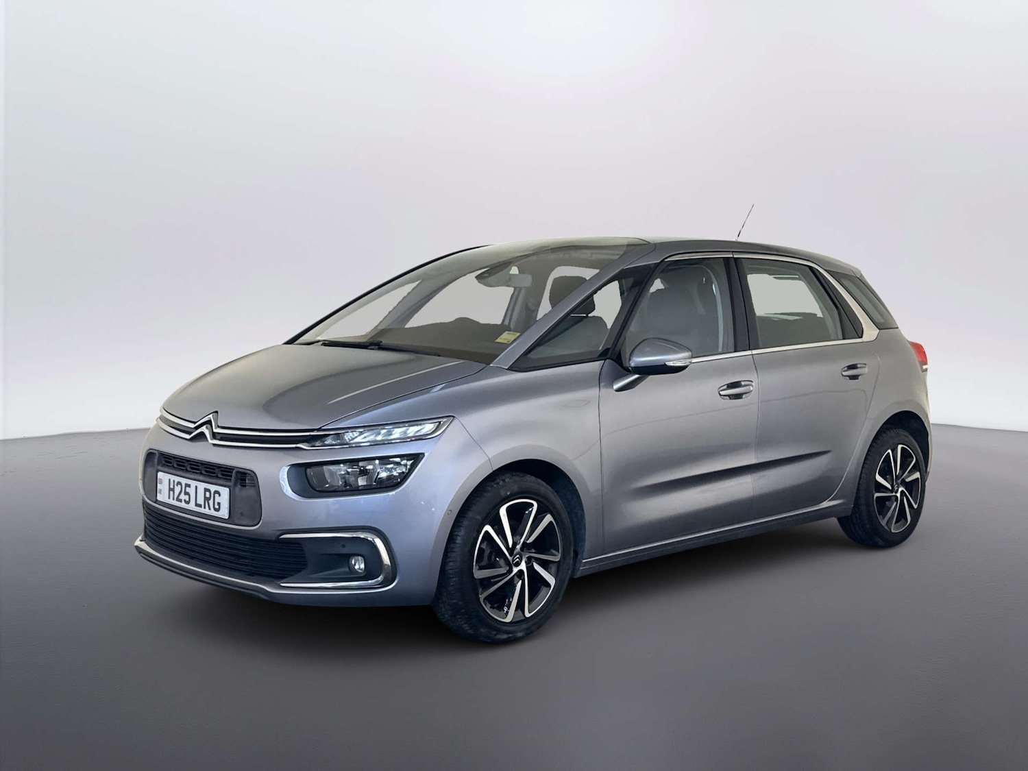 Used Citroen C4 Picasso 2016 for sale - 77945424: Photo 6