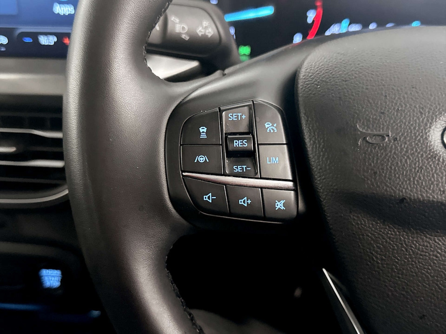 Used Ford Focus 2023 for sale - 77185001: Photo 18