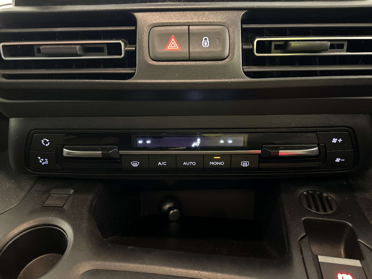 Used Citroen Berlingo 2023 for sale - 78031013: Photo 23