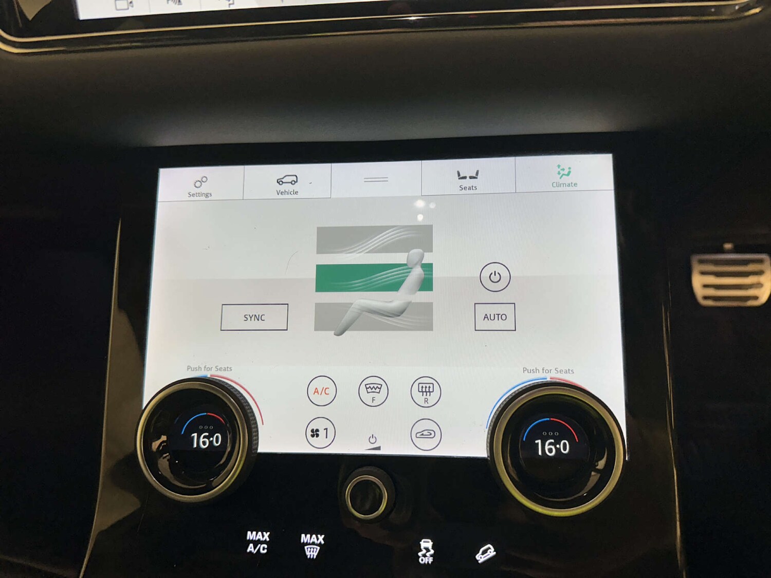 Used Land Rover Range Rover Evoque 2019 for sale - 77934012: Photo 24