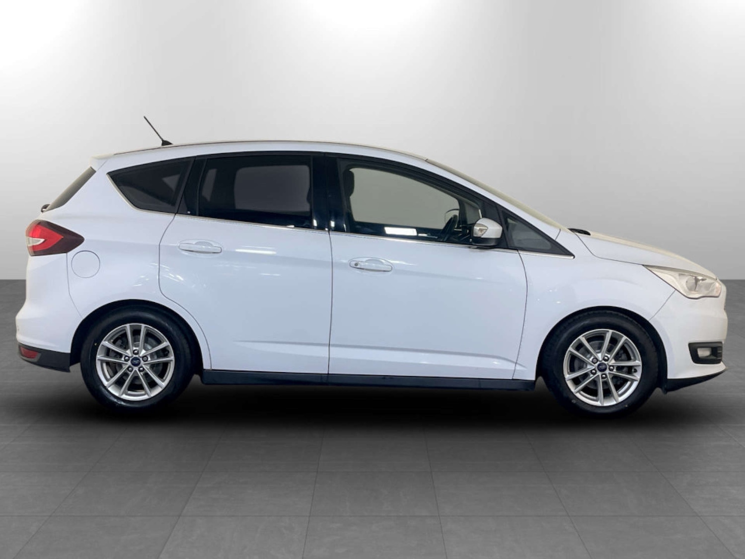 Used Ford C-Max 2018 for sale - 77643222: Photo 11