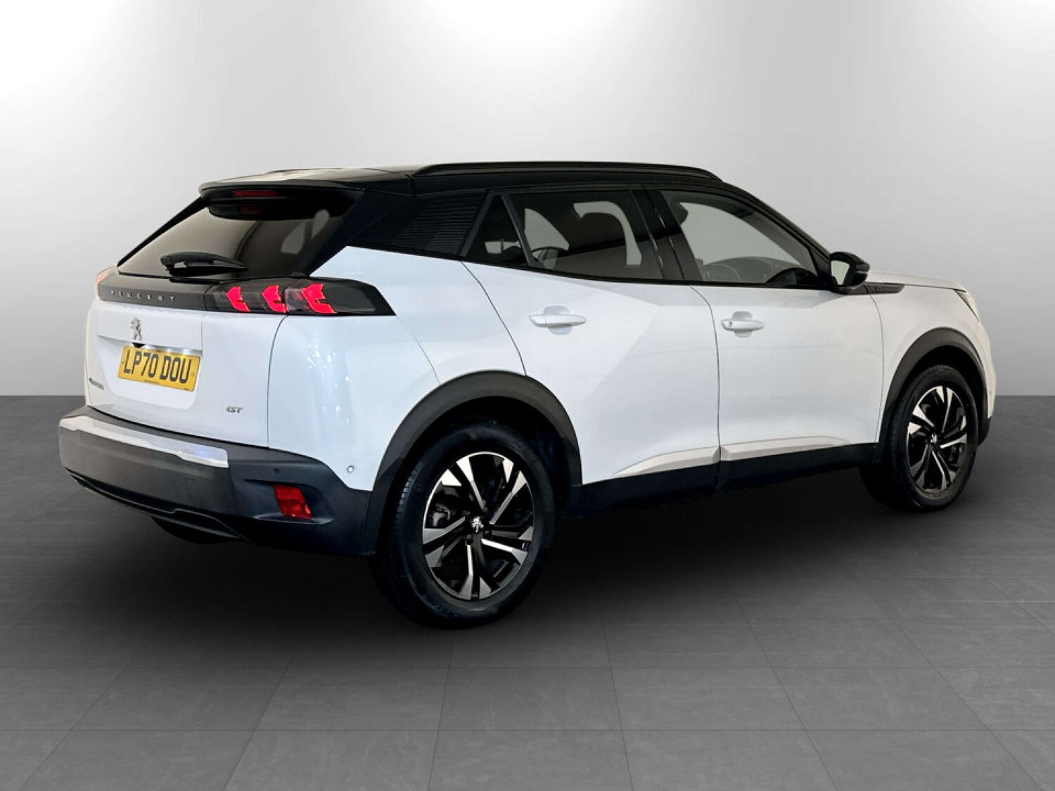 Used Peugeot 2008 2021 for sale - 77578914: Photo 10