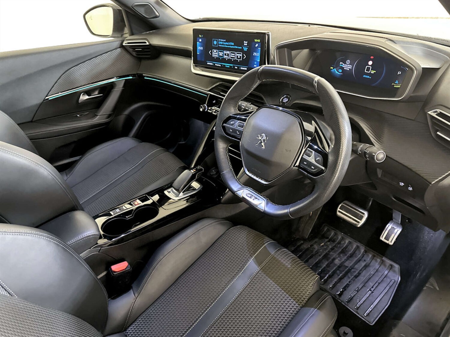 Used Peugeot 2008 2021 for sale - 77578914: Photo 15