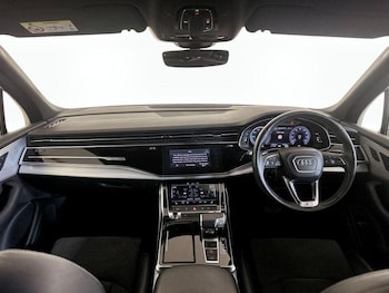 Used Audi Q7 2020 for sale - 75711895: Photo