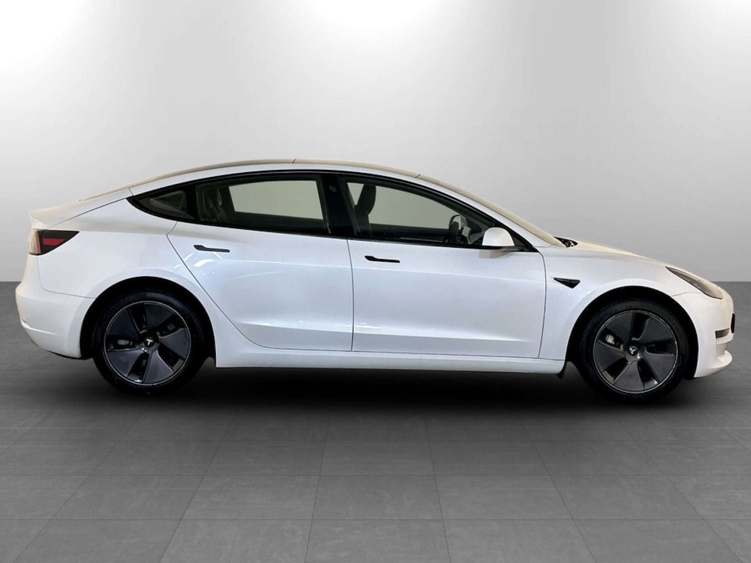 Used Tesla Model 3 2022 for sale - 77342876: Photo 11