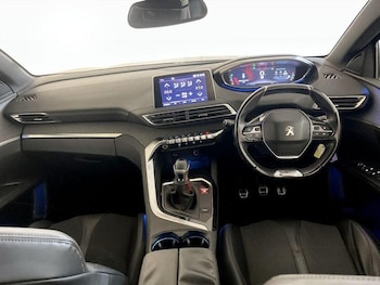 Used Peugeot 3008 2018 for sale - 76277207: Photo 3