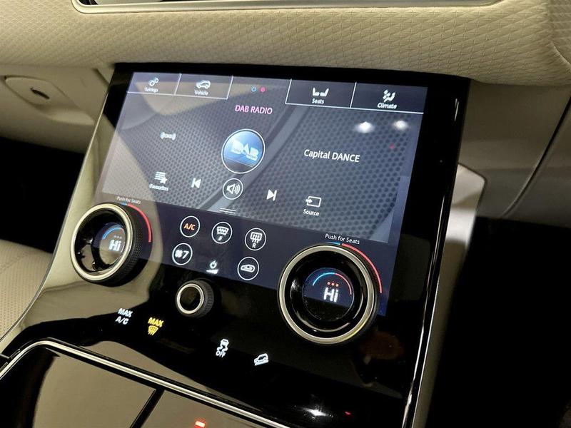 Used Land Rover Range Rover Velar 2019 for sale - 76738906: Photo 27