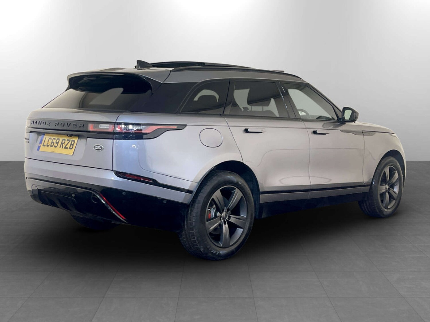 Used Land Rover Range Rover Velar 2020 for sale - 77523188: Photo 10