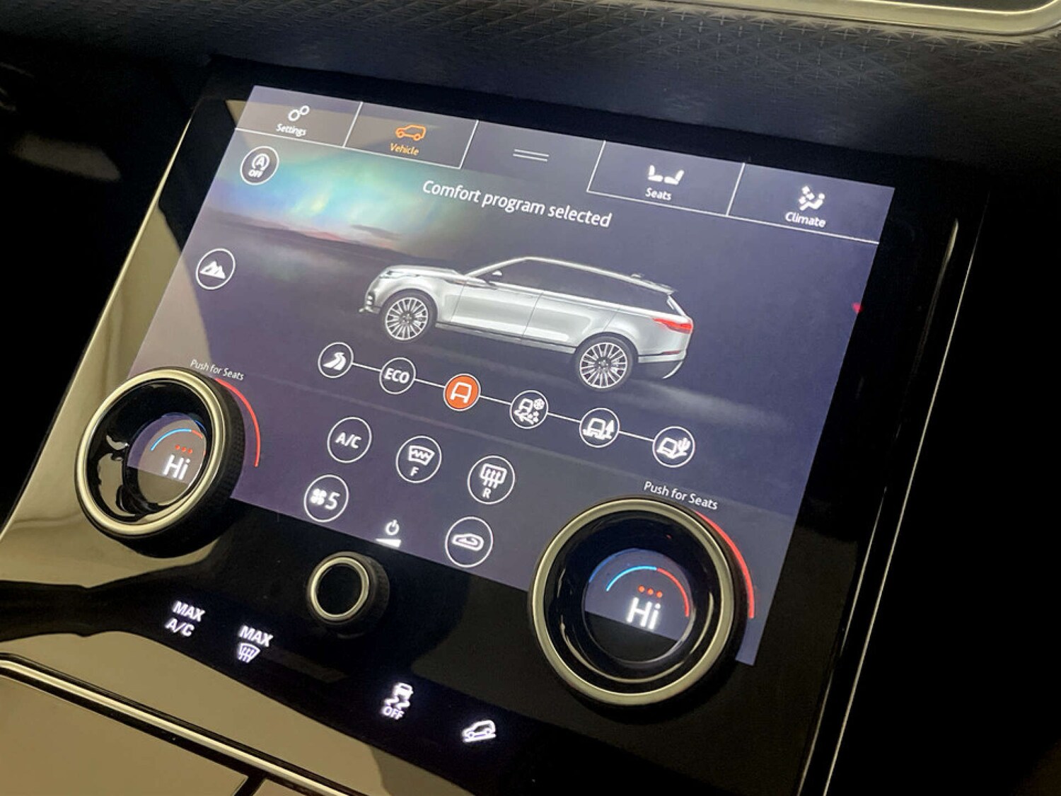 Used Land Rover Range Rover Velar 2020 for sale - 77523188: Photo 28