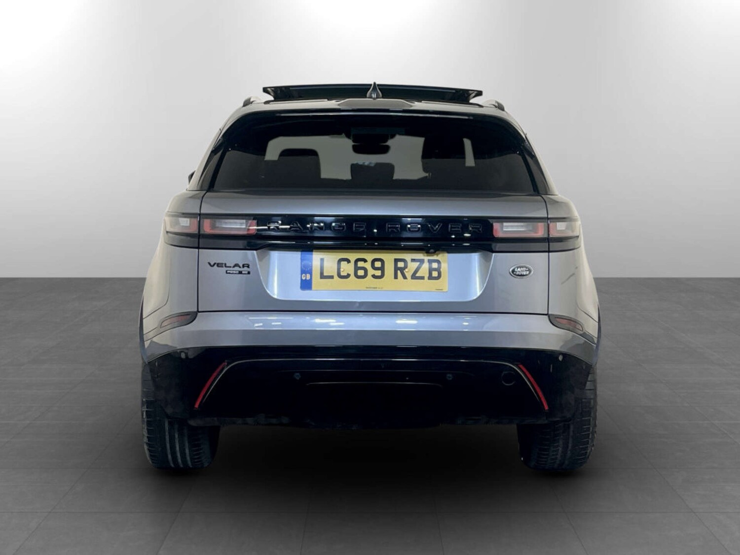 Used Land Rover Range Rover Velar 2020 for sale - 77523188: Photo 9