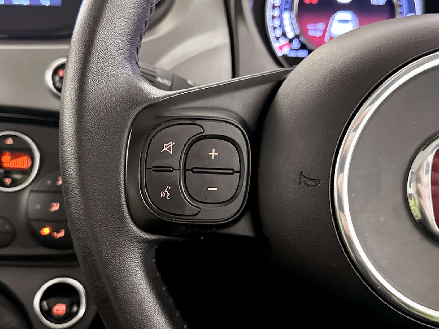 Used Fiat 500 2022 for sale - 77688328: Photo 17