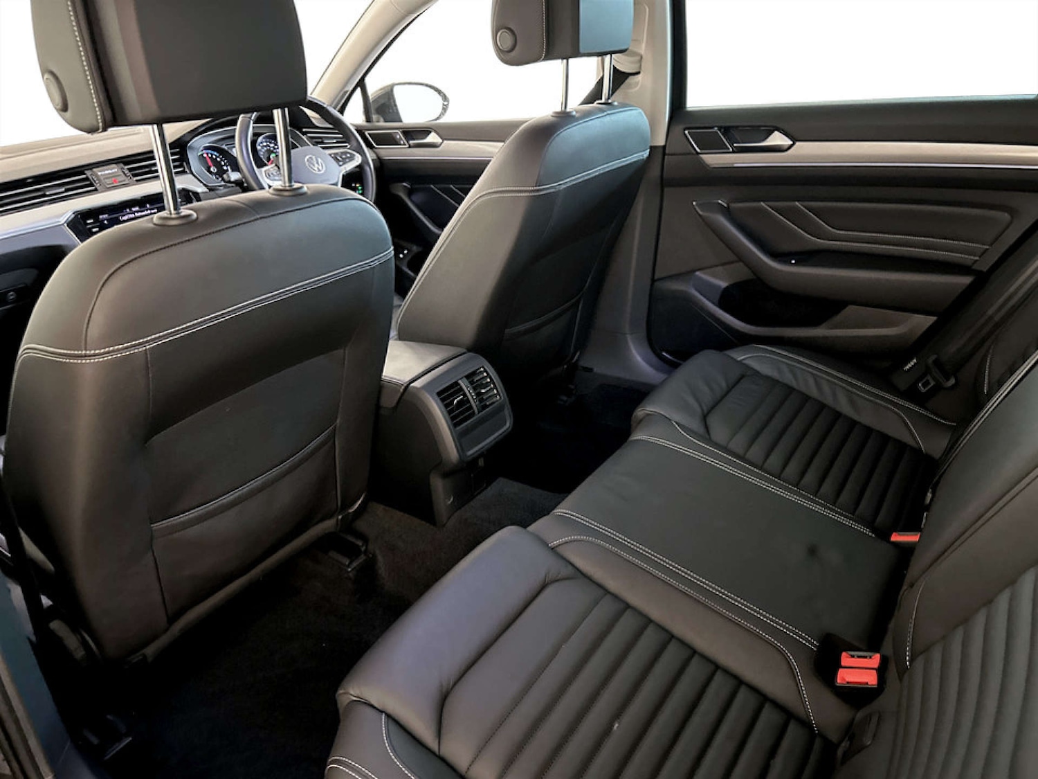 Used Volkswagen Passat 2021 for sale - 77299412: Photo 14