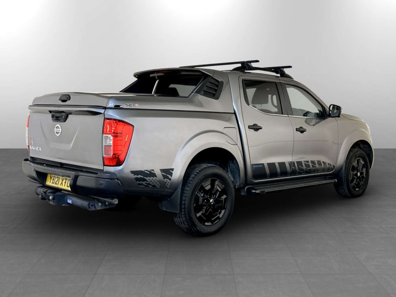 Used Nissan Navara 2021 for sale - 77745525: Photo 10