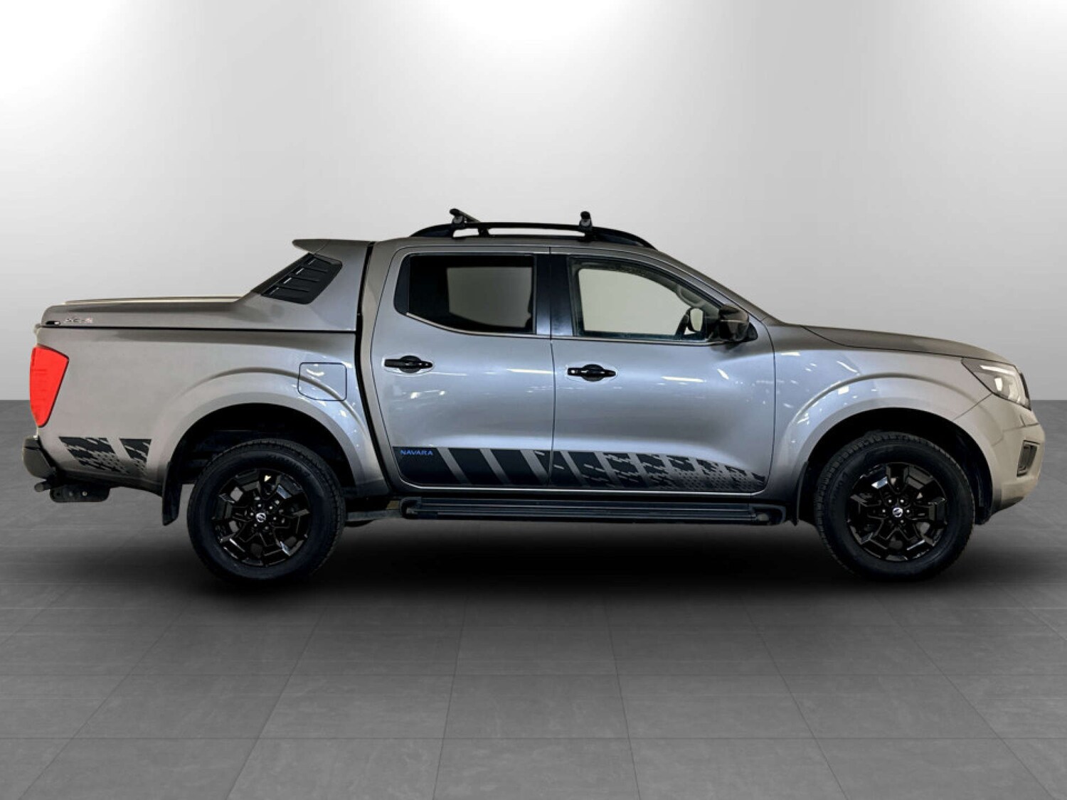 Used Nissan Navara 2021 for sale - 77745525: Photo 11