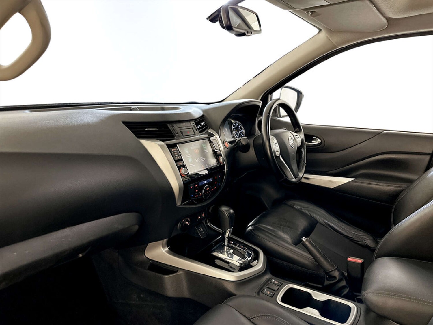 Used Nissan Navara 2021 for sale - 77745525: Photo 12