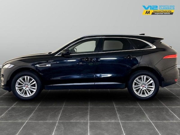 Used Jaguar F-Pace 2018 for sale - 76255463: Photo 7