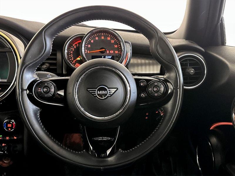 Used MINI Hatch 2019 for sale - 76568618: Photo 16