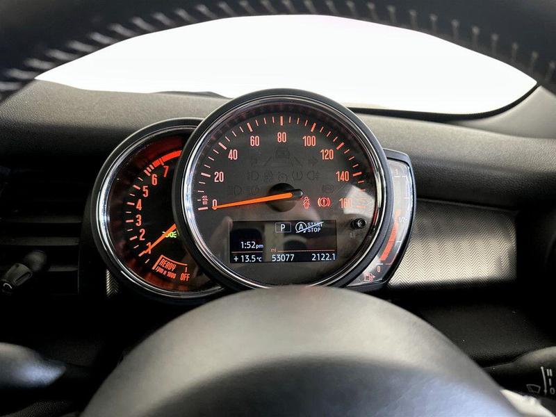 Used MINI Hatch 2019 for sale - 76568618: Photo 18