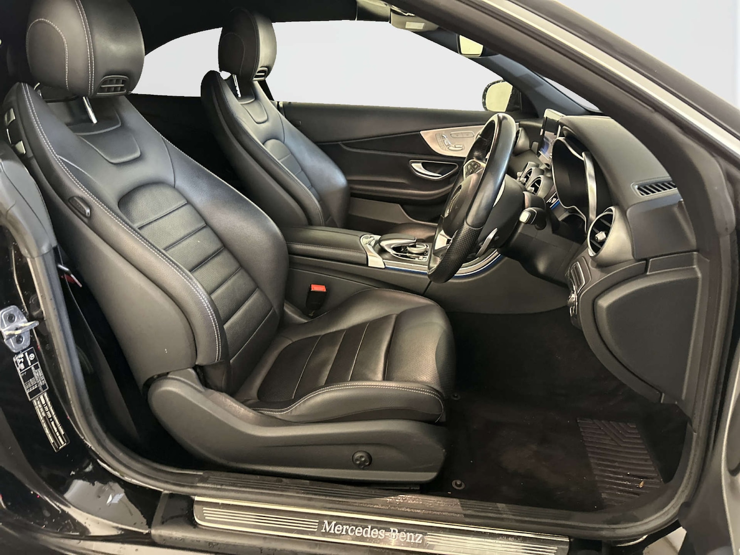 Used Mercedes-Benz C Class 2018 for sale - 78016556: Photo 13