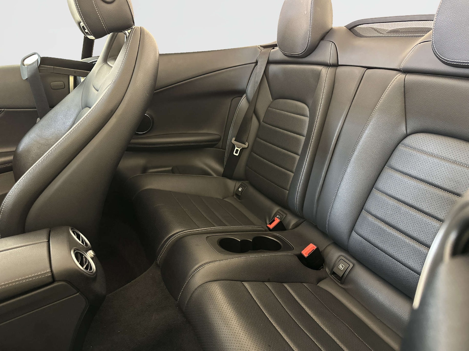 Used Mercedes-Benz C Class 2018 for sale - 78016556: Photo 14