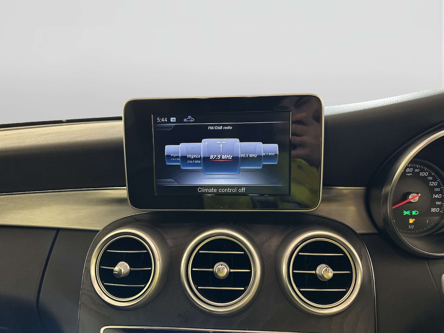 Used Mercedes-Benz C Class 2018 for sale - 78016556: Photo 23