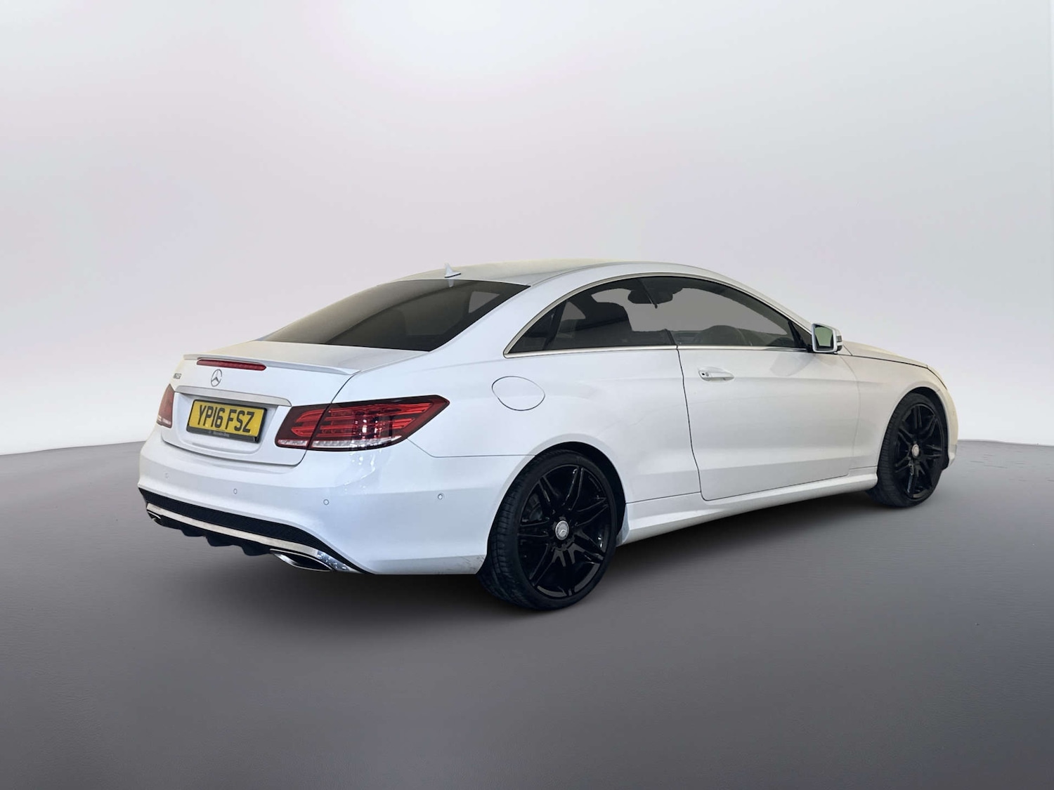 Used Mercedes-Benz E Class 2016 for sale - 77836317: Photo 10