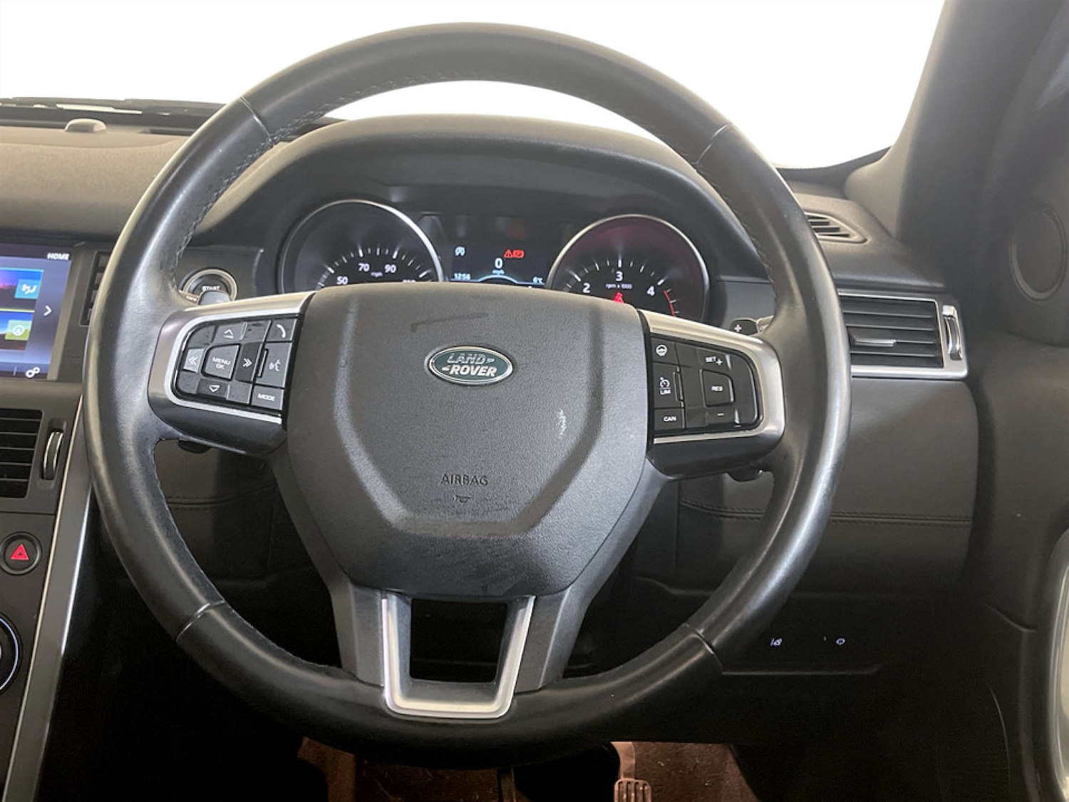 Used Land Rover Discovery Sport 2019 for sale - 77368197: Photo 17