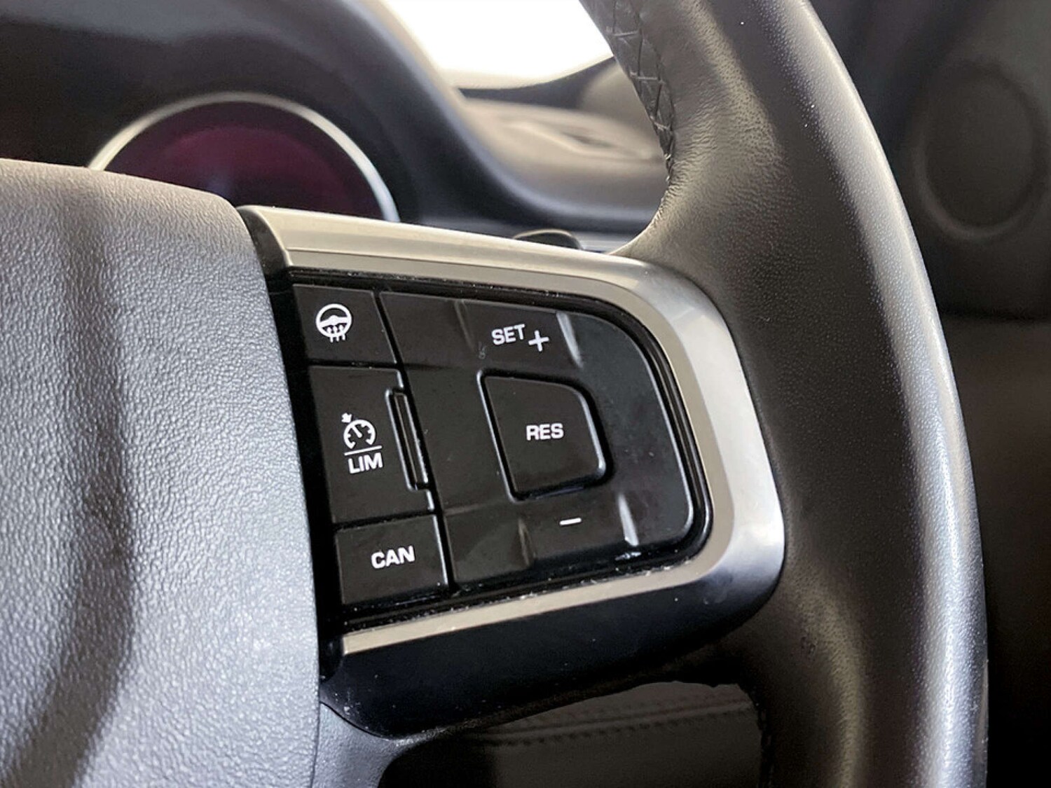 Used Land Rover Discovery Sport 2019 for sale - 77368197: Photo 21