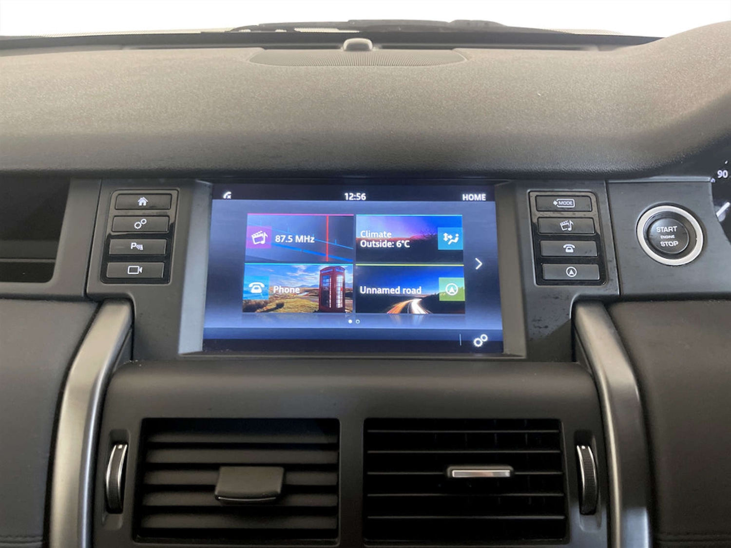 Used Land Rover Discovery Sport 2019 for sale - 77368197: Photo 25