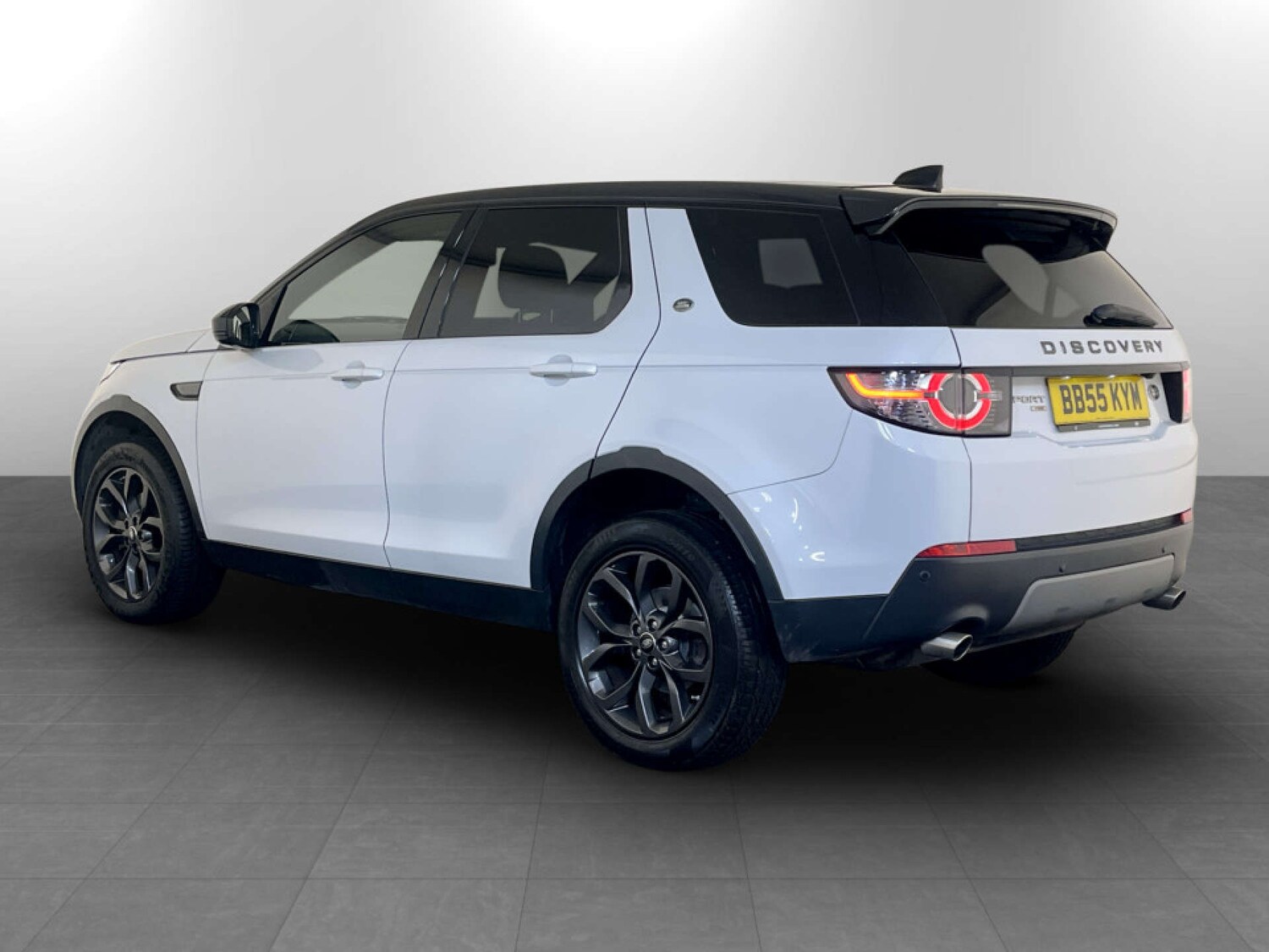 Used Land Rover Discovery Sport 2019 for sale - 77368197: Photo 8