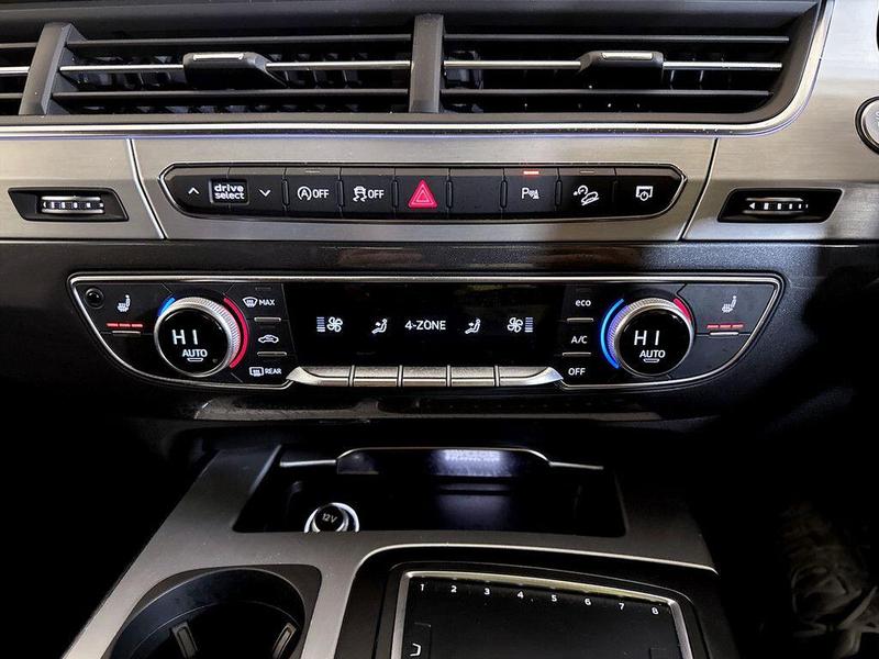 Used Audi Q7 2017 for sale - 76718927: Photo 27