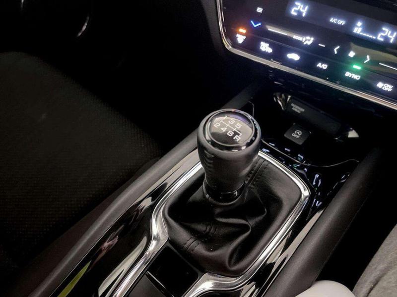 Used Honda HR-V 2018 for sale - 76825959: Photo 24