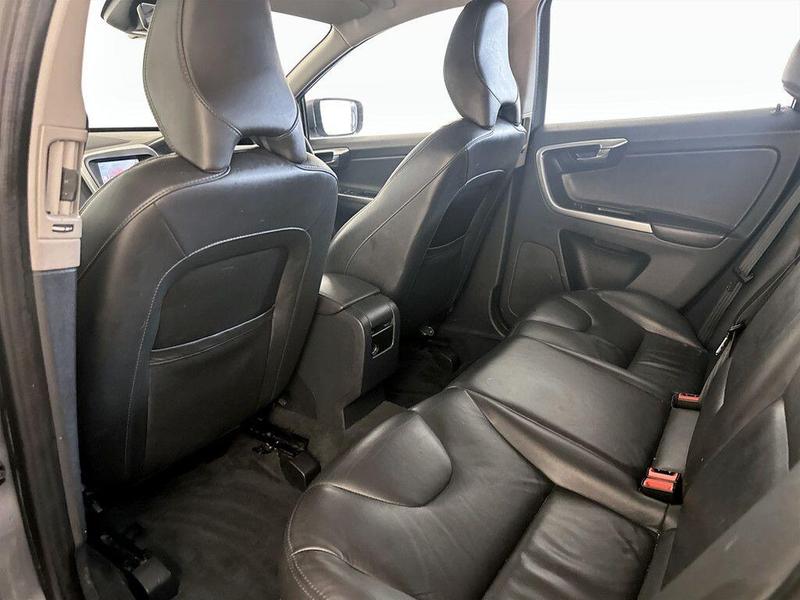 Used Volvo XC60 2017 for sale - 76352222: Photo 14