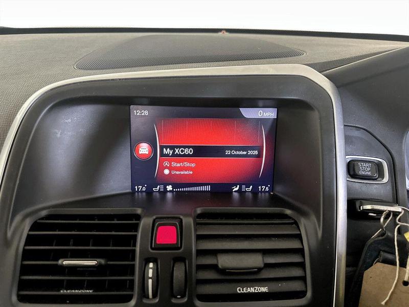 Used Volvo XC60 2017 for sale - 76352222: Photo 23