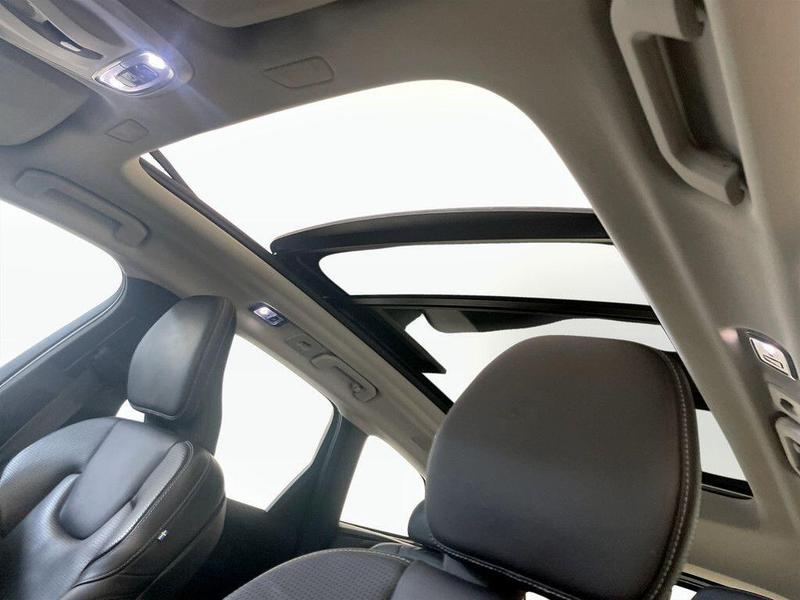 Used Volvo XC60 2021 for sale - 76382227: Photo 14