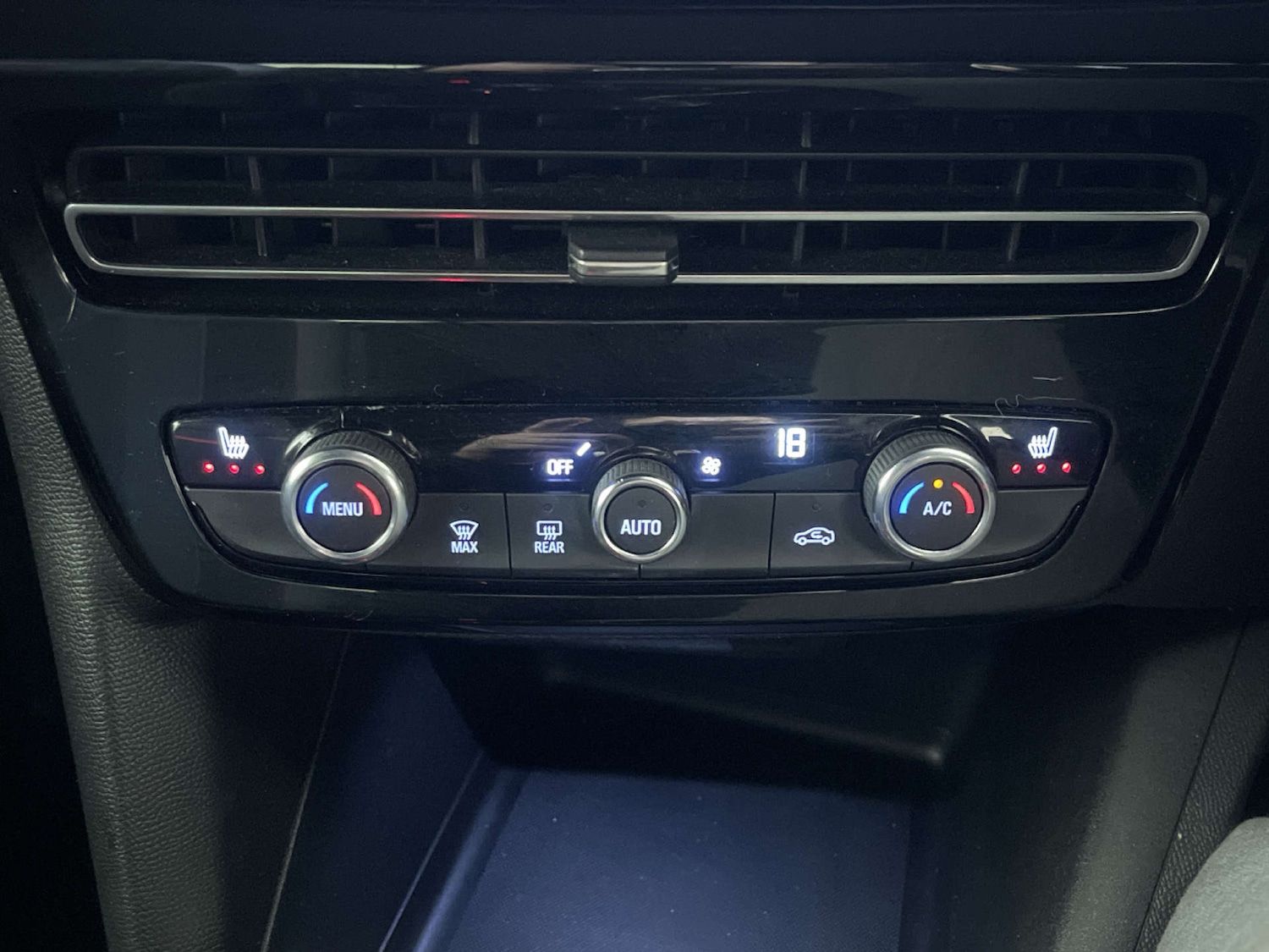 Used Vauxhall Mokka 2023 for sale - 78068234: Photo 24