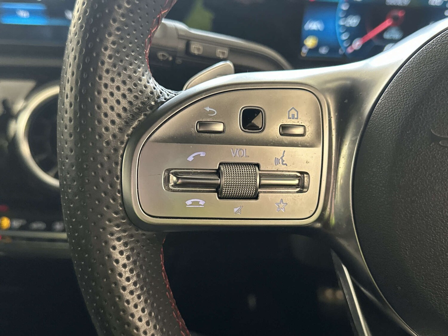 Used Mercedes-Benz A-Class 2018 for sale - 78196834: Photo 17