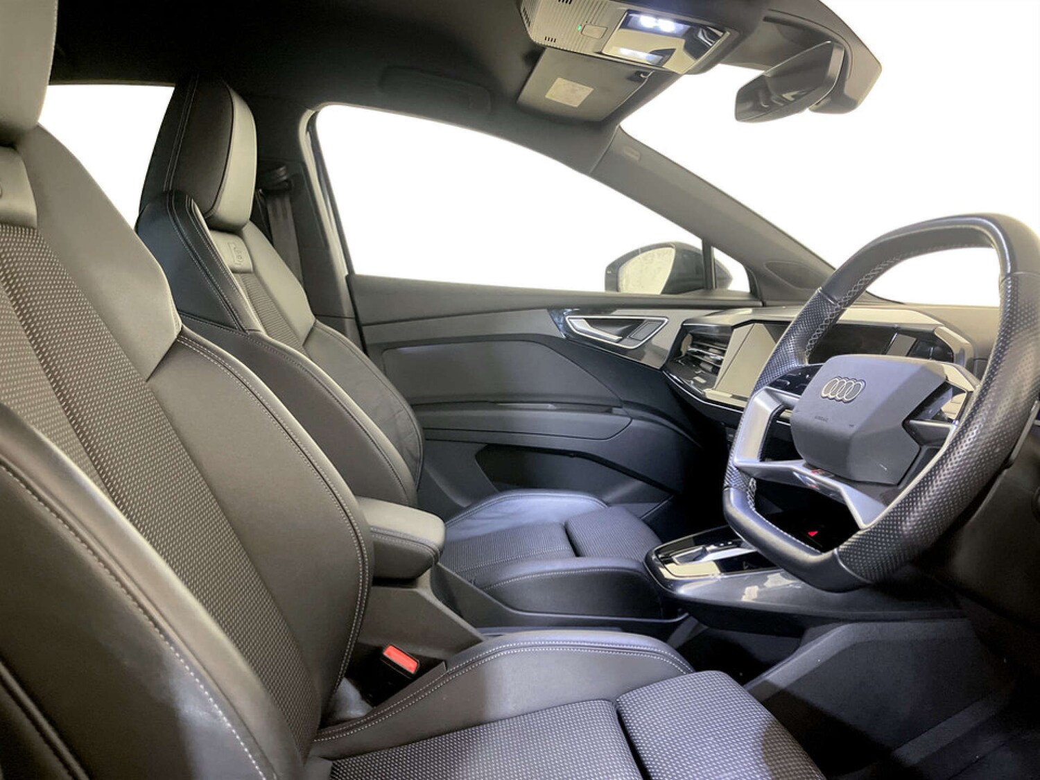 Used Audi Q4 e-tron 2021 for sale - 77470008: Photo 12