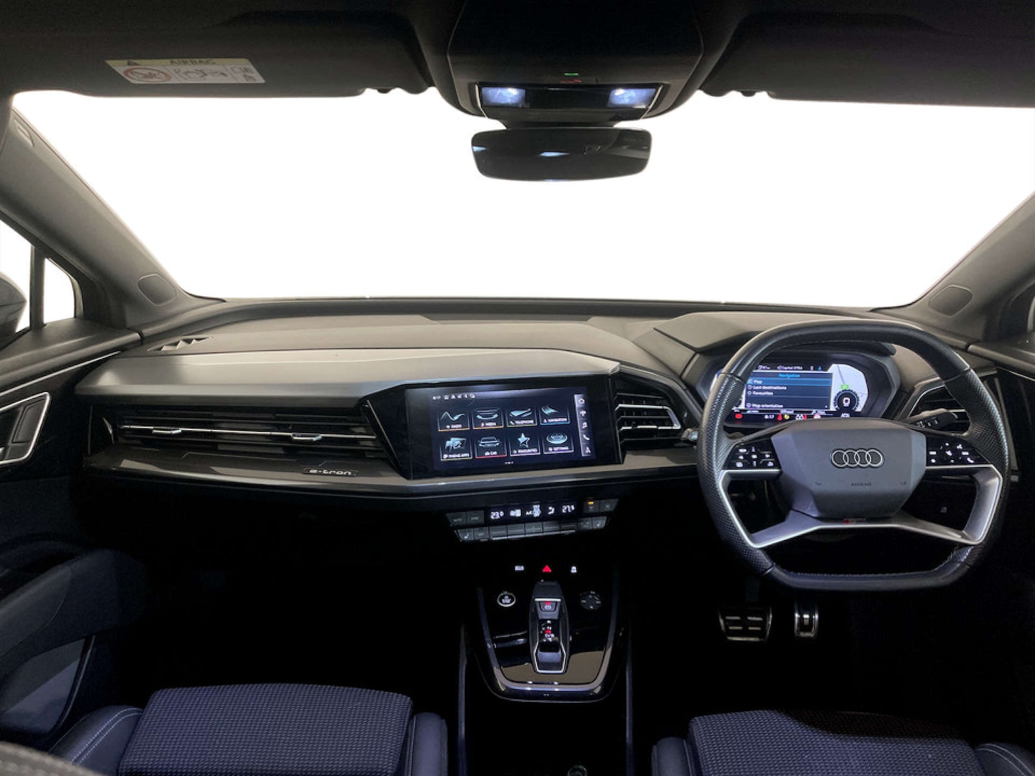 Used Audi Q4 e-tron 2021 for sale - 77470008: Photo 3