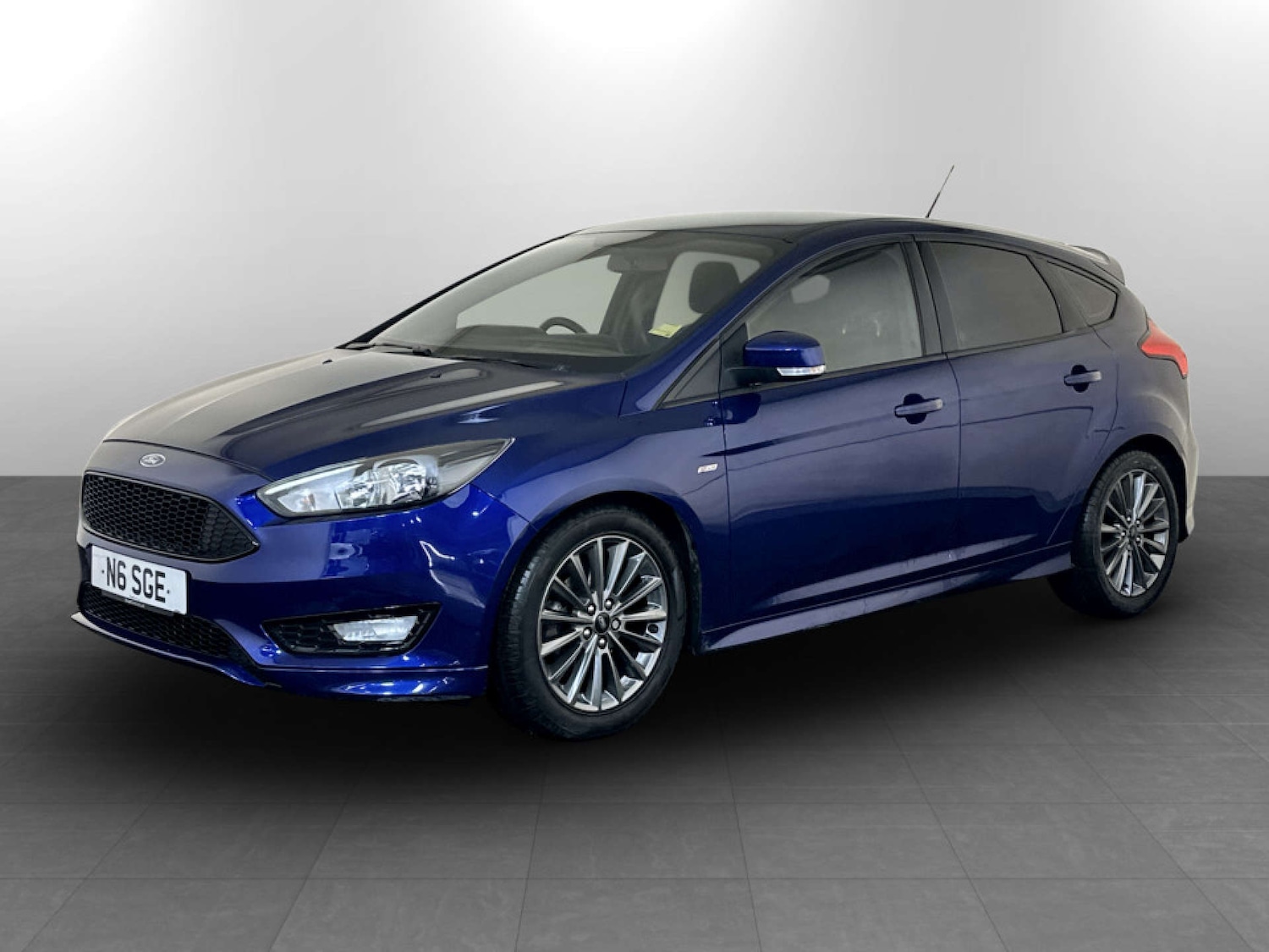 Used Ford Focus 2017 for sale - 77247843: Photo 6