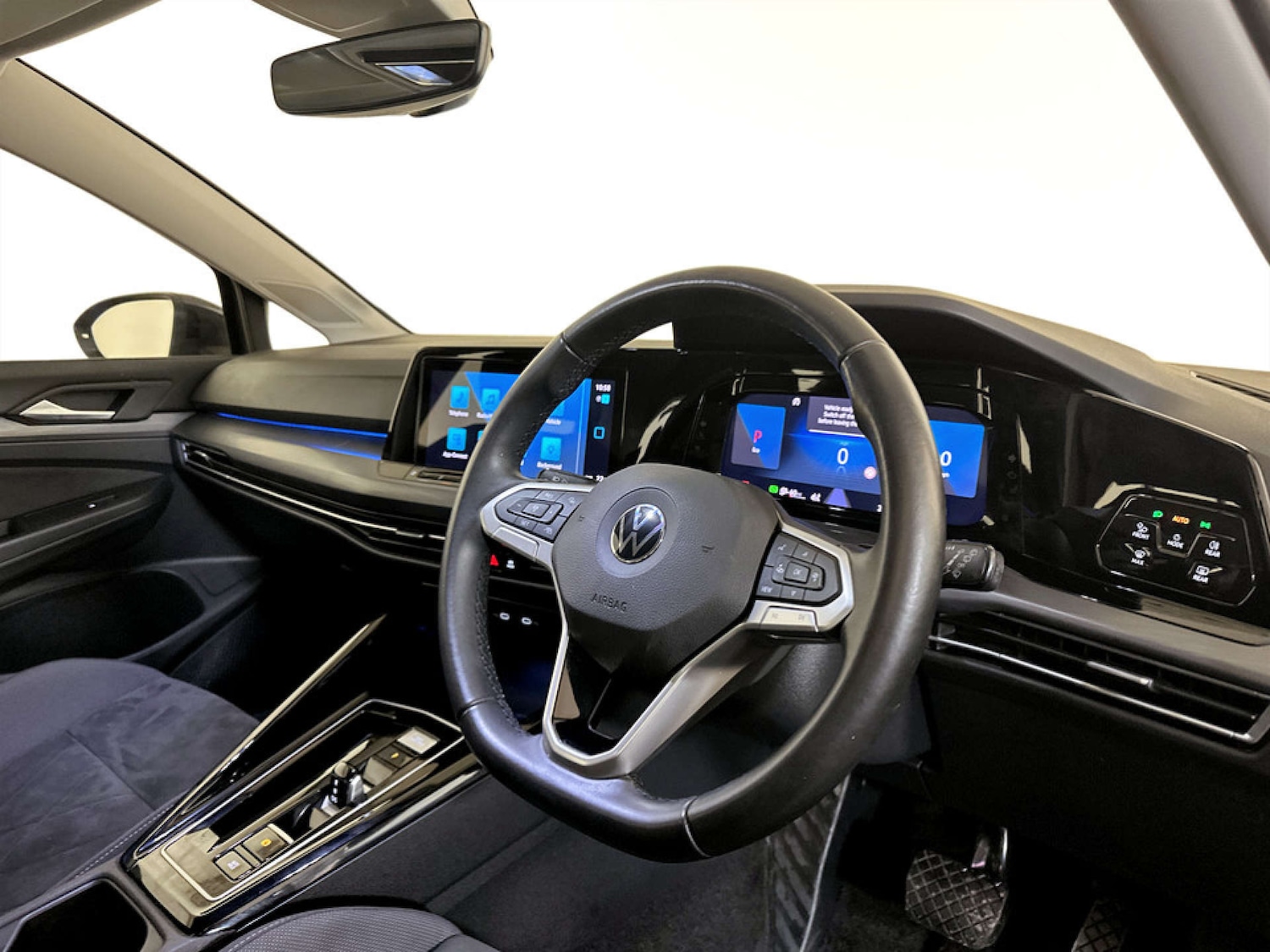 Used Volkswagen Golf 2022 for sale - 77299431: Photo 15