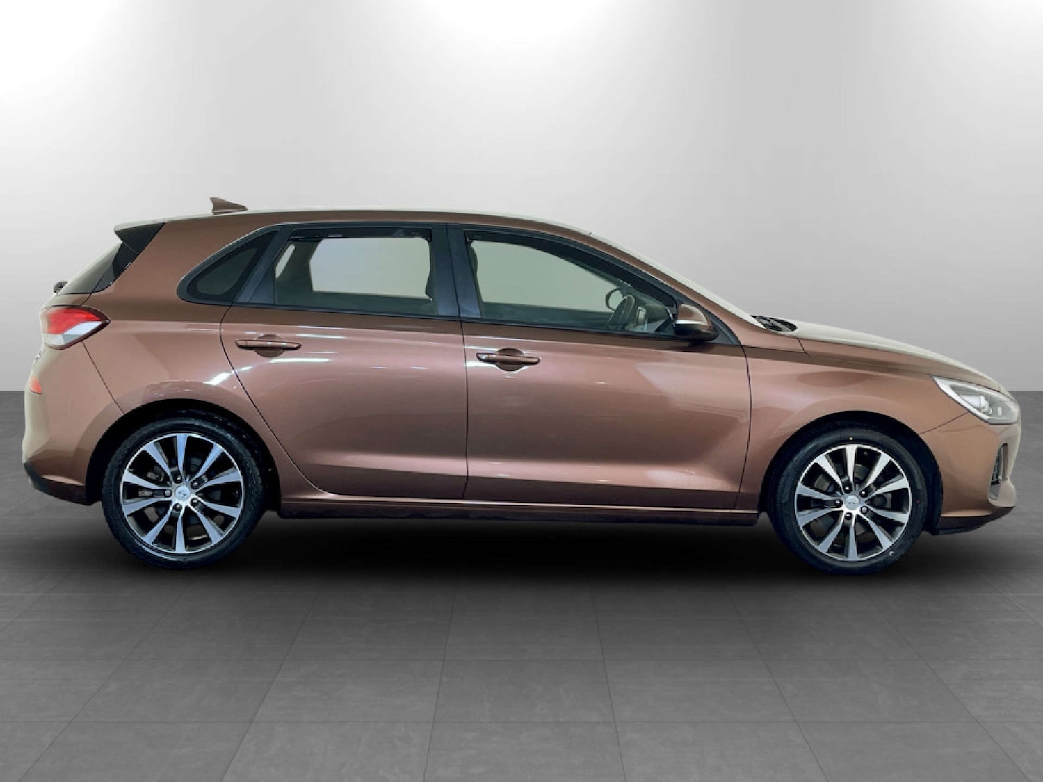 Used Hyundai i30 2017 for sale - 77185081: Photo 11