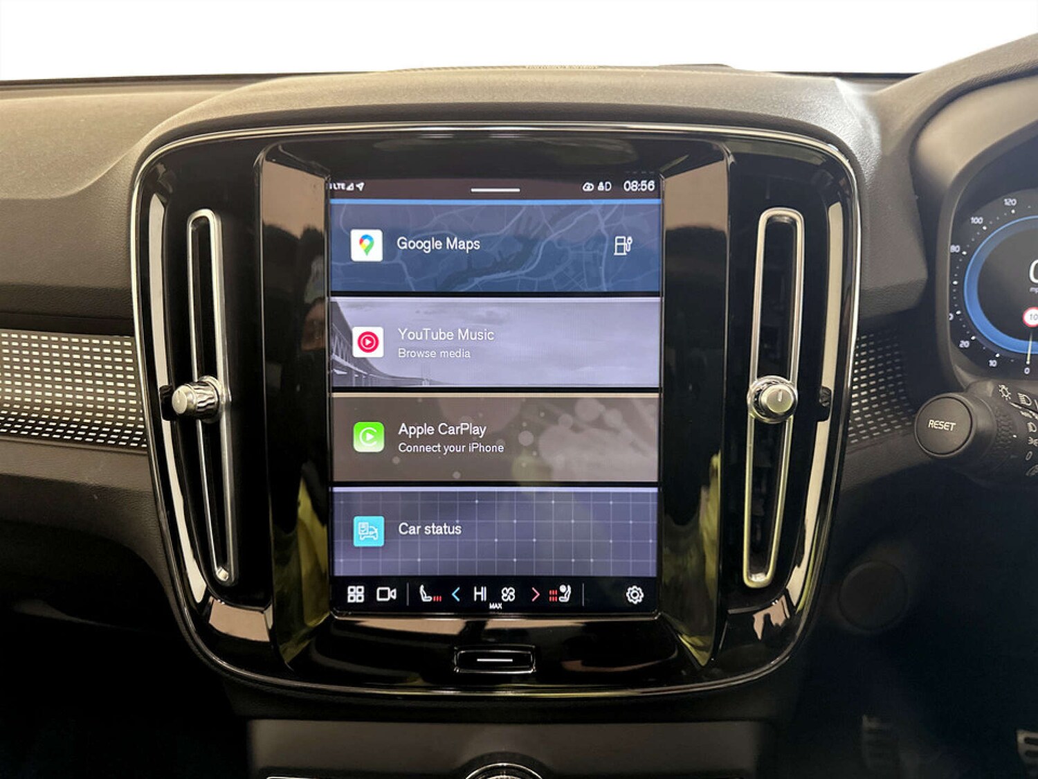 Used Volvo XC40 2021 for sale - 77368250: Photo 22