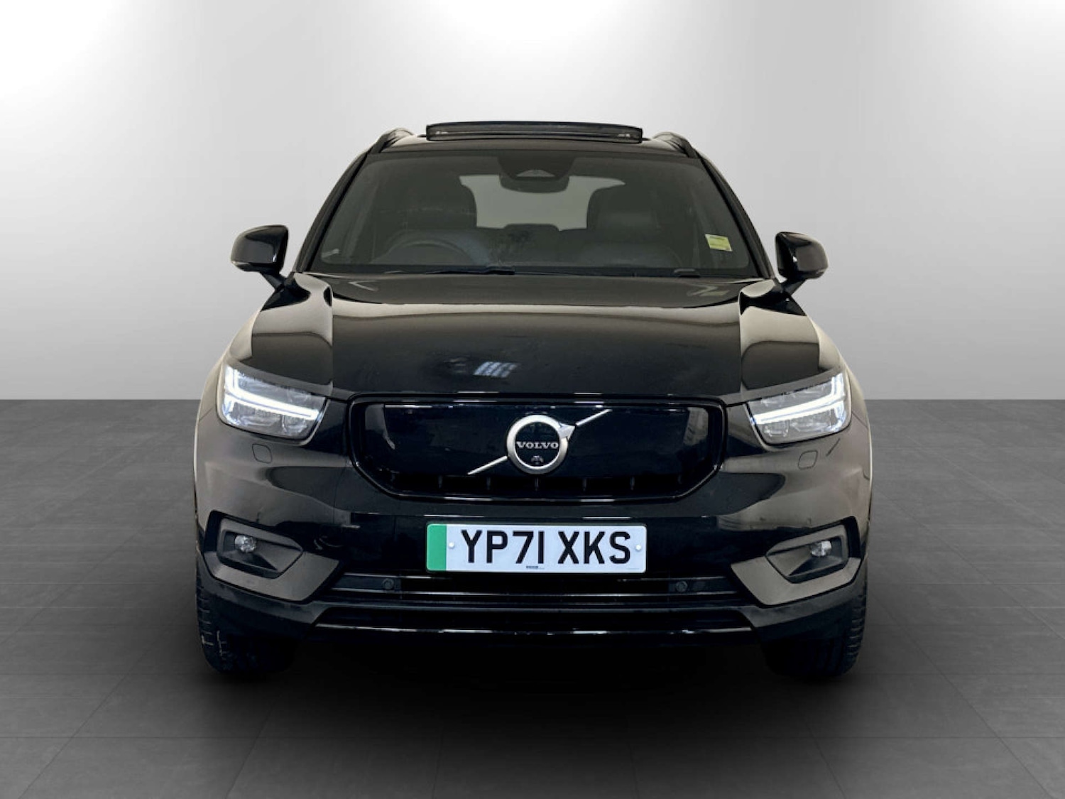 Used Volvo XC40 2021 for sale - 77368250: Photo 5