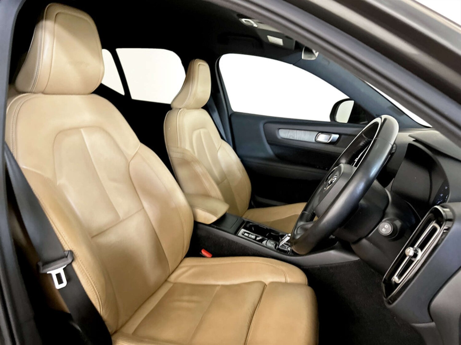 Used Volvo XC40 2019 for sale - 77409033: Photo 13