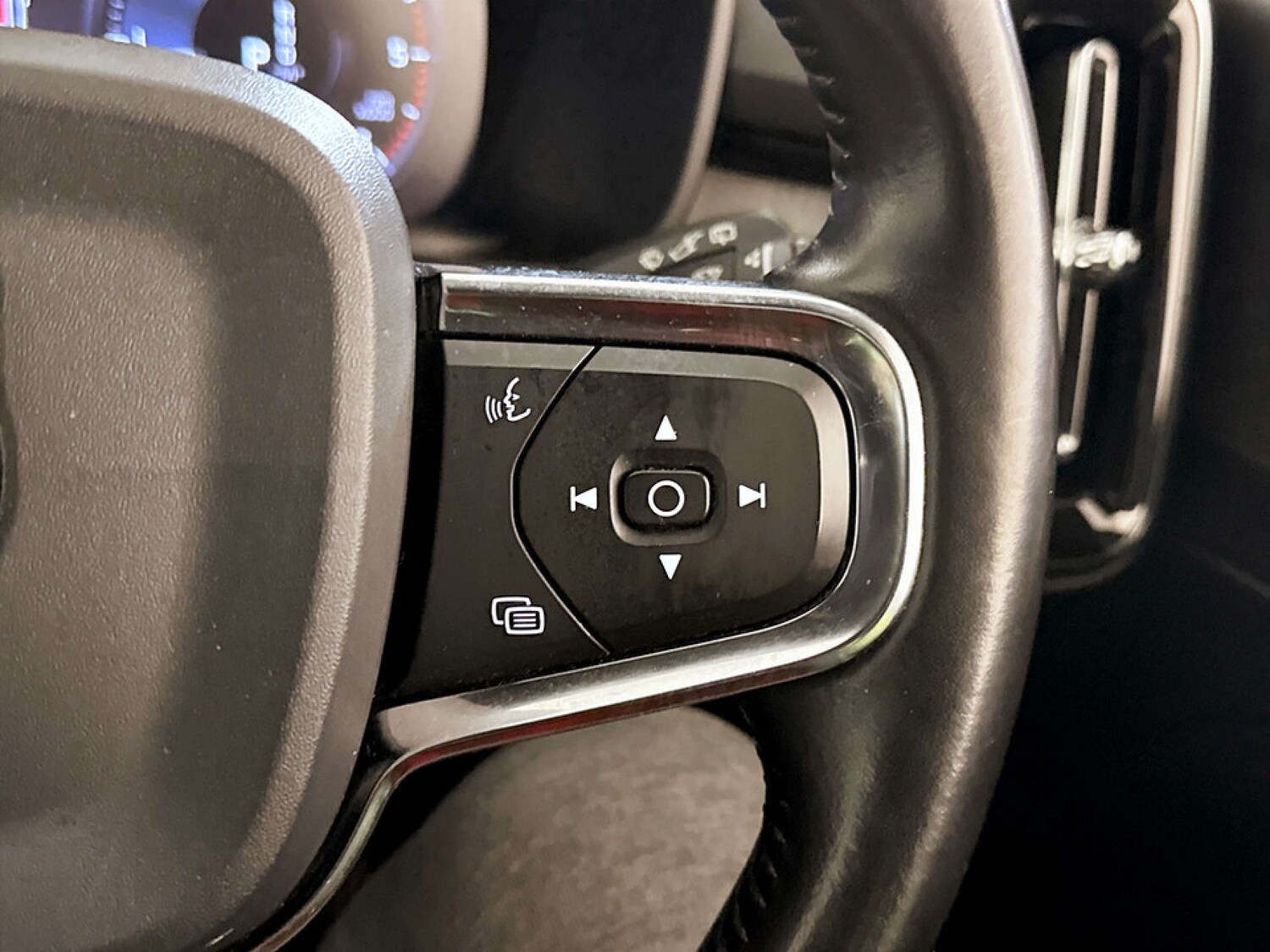 Used Volvo XC40 2019 for sale - 77409033: Photo 19