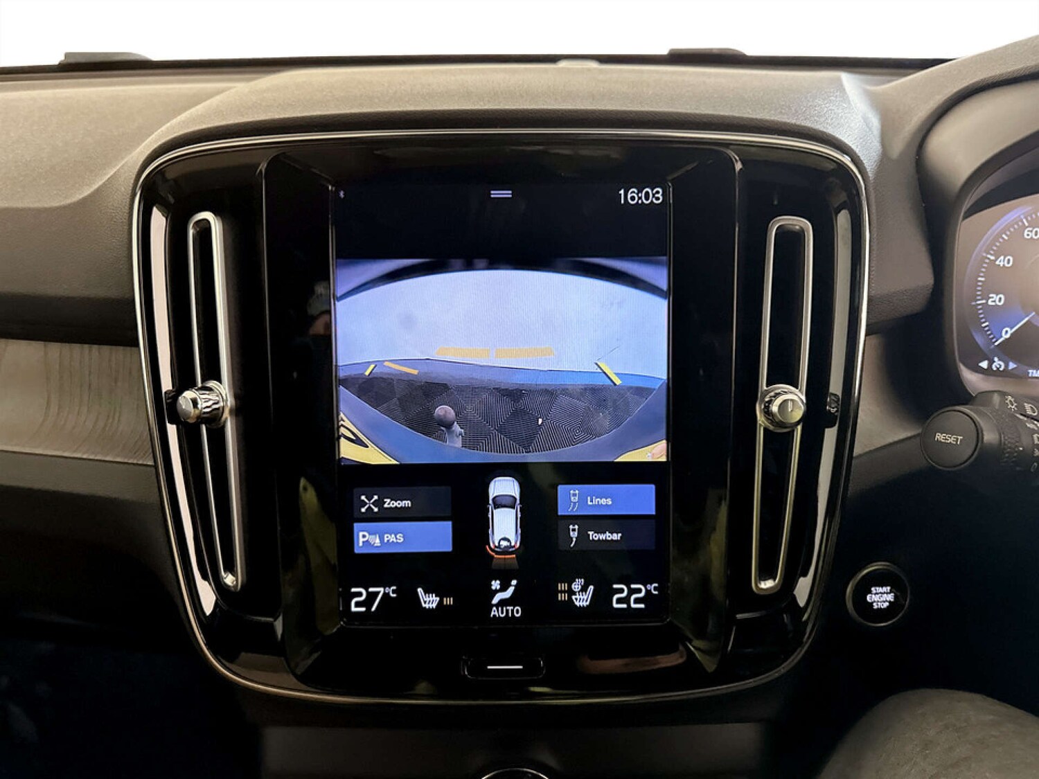 Used Volvo XC40 2019 for sale - 77409033: Photo 20