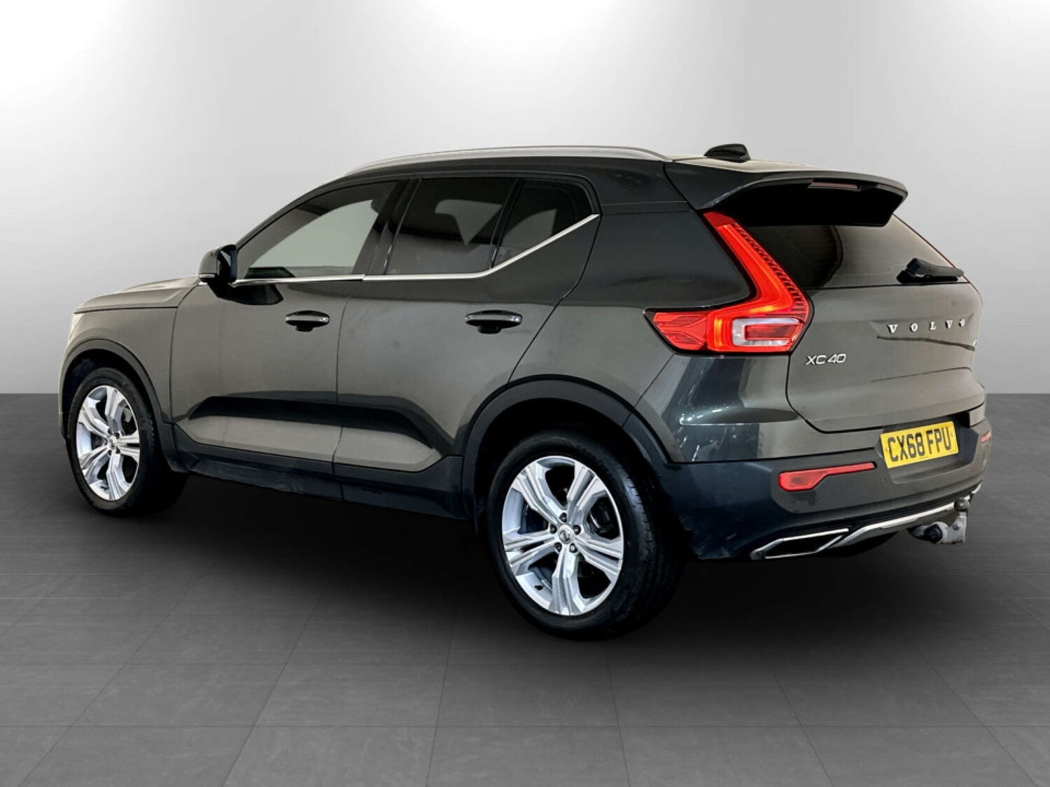 Used Volvo XC40 2019 for sale - 77409033: Photo 8