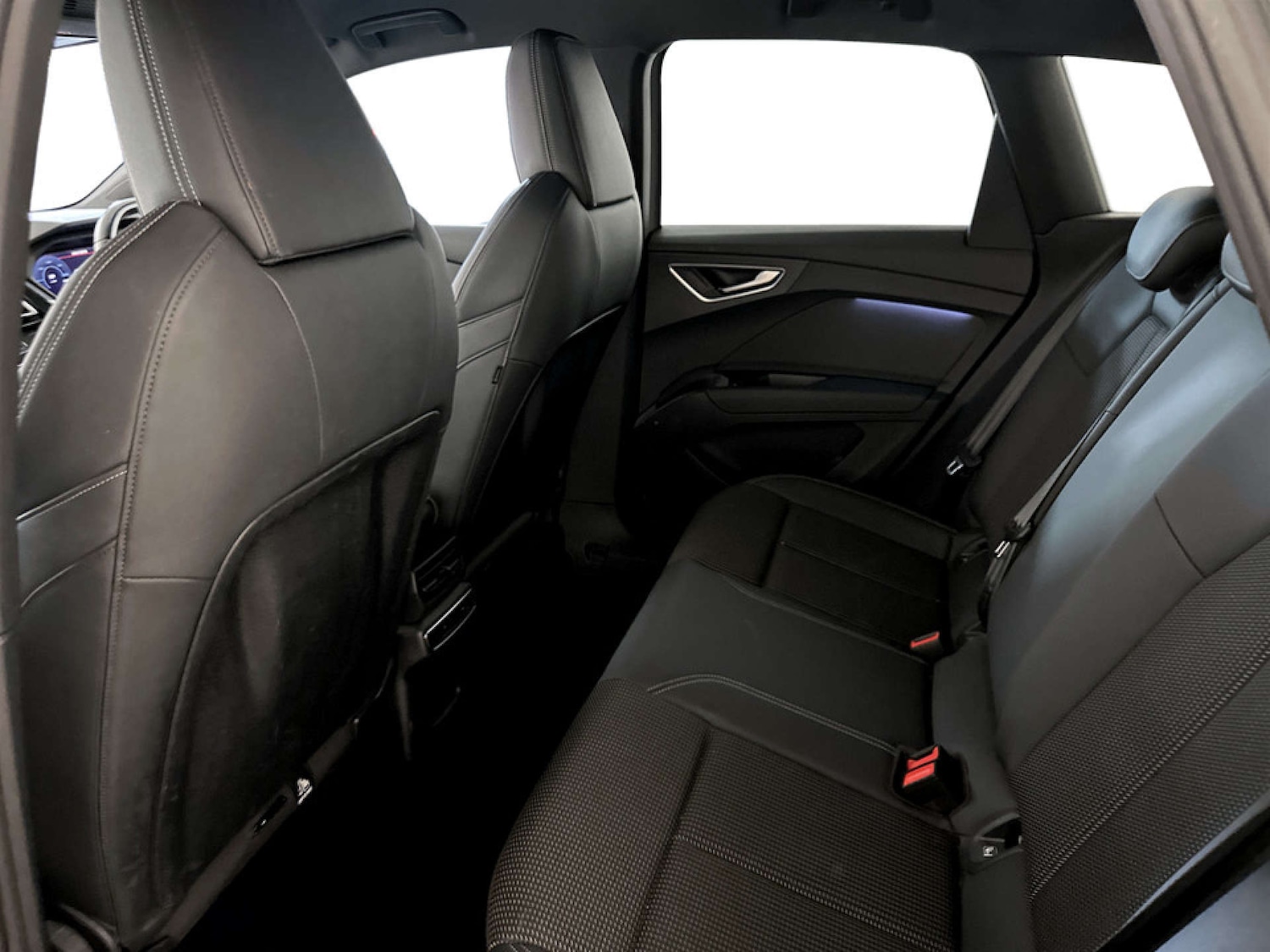 Used Audi Q4 e-tron 2022 for sale - 77328576: Photo 12