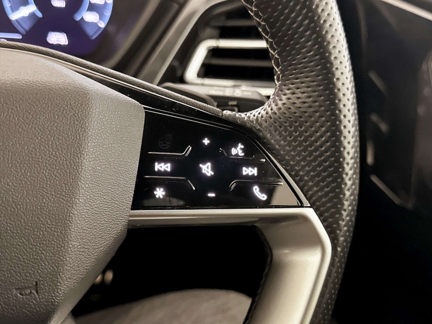 Used Audi Q4 e-tron 2022 for sale - 77328576: Photo 17